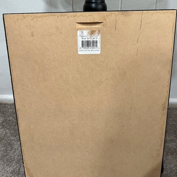 Picture/ art work wall hanging wine bottles - Picture 4 of 5